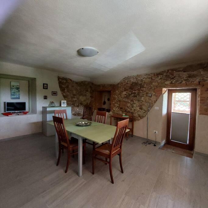 Apartamento Istanti - Menta Costigliole Saluzzo Exterior foto